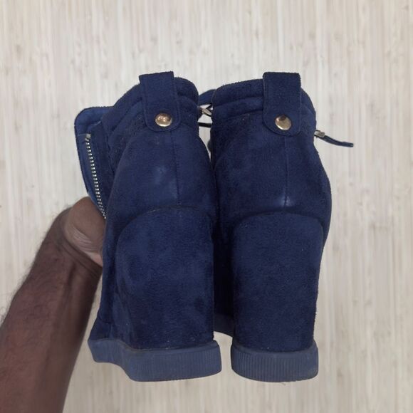 ShoeDazzle Fashion Heeled Booties (Size 8) - Picture 6 of 9